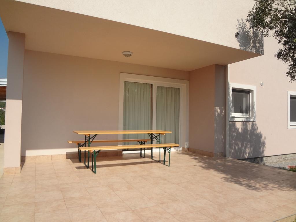 Apartments Franov Bibinje Zimmer foto